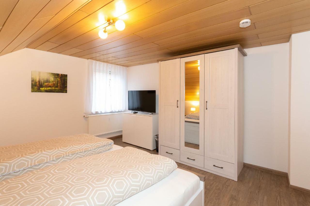 Gaestezimmer - Ferienwohnung 2 - Brauhaus Duerr Dorfprozelten Екстер'єр фото